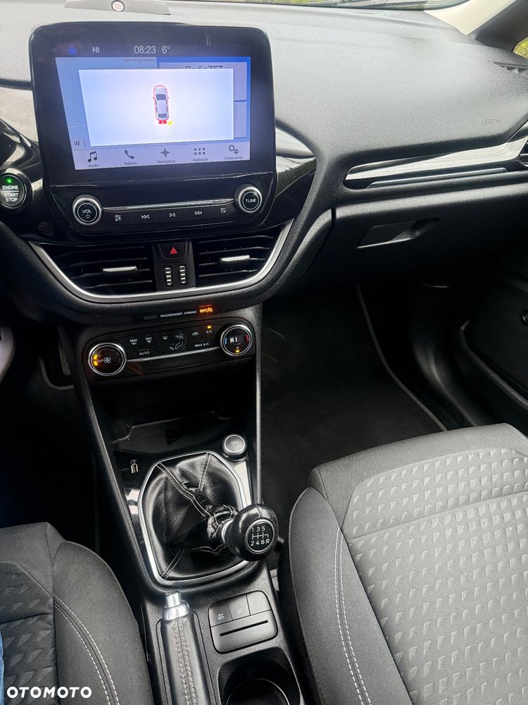 Ford Fiesta 1.0 EcoBoost S&S TREND - 4