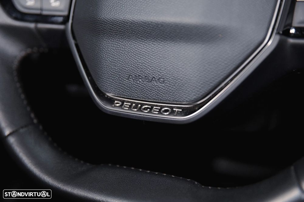 Peugeot e-2008 50 kWh Active Pack - 20