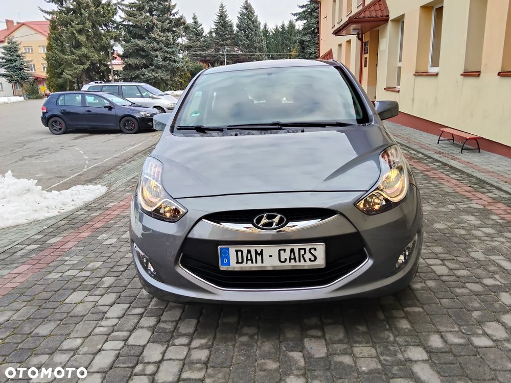 Hyundai ix20 1.4 blue YES - 10