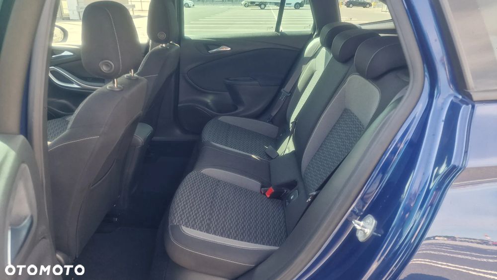 Opel Astra - 12