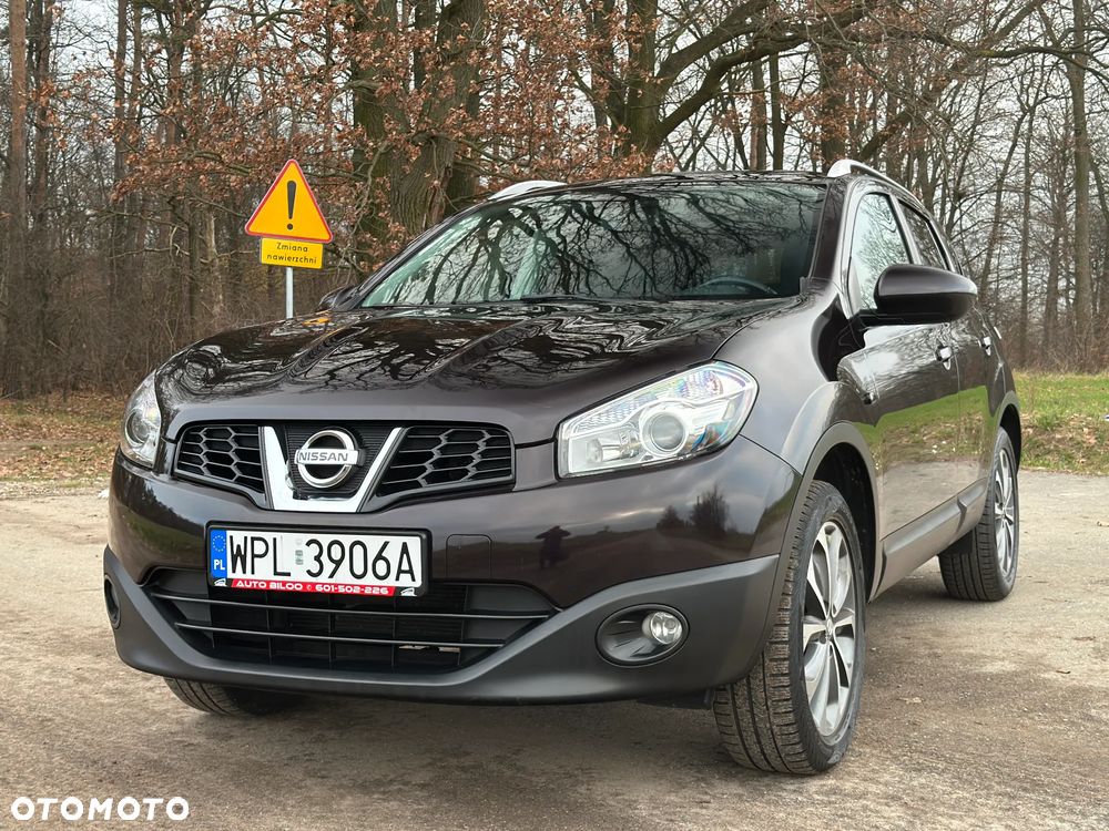 Nissan Qashqai - 25