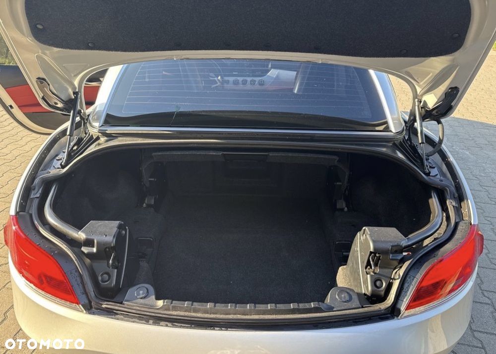 BMW Z4 sDrive30i - 15