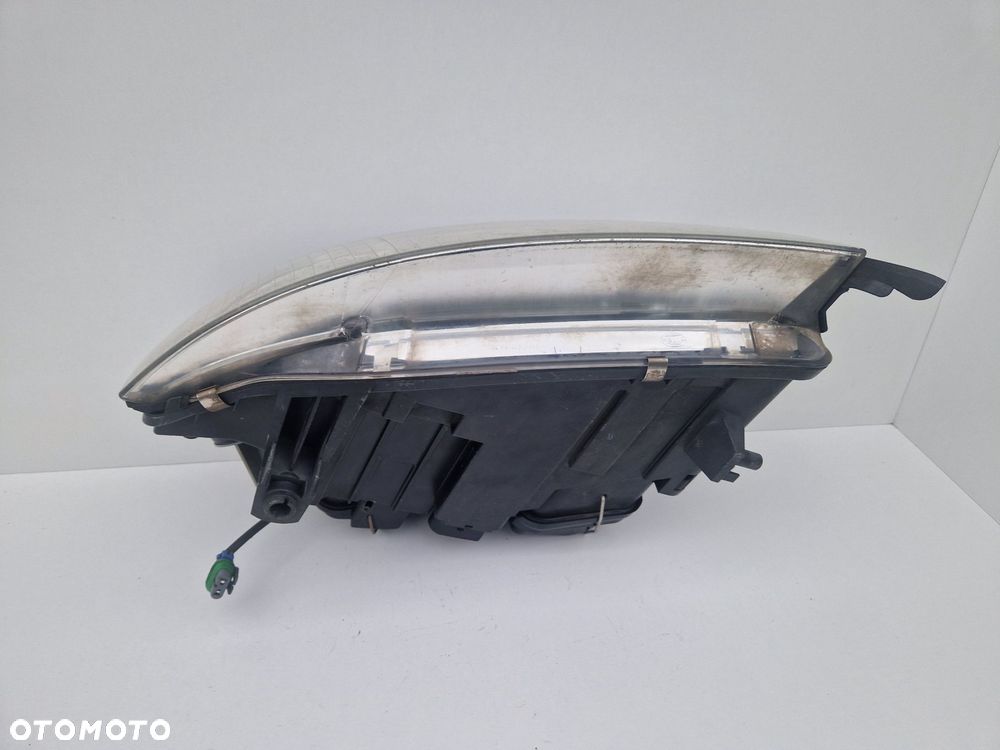 AUDI A6 C5 LAMPA PRZÓD PRZEDNIA PRAWA  EUROPA - 7