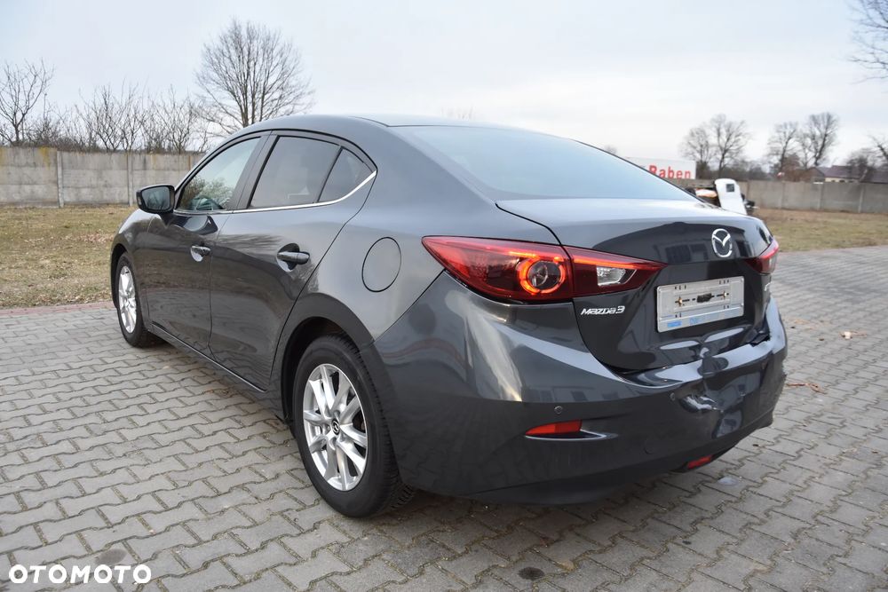 Mazda 3 - 5