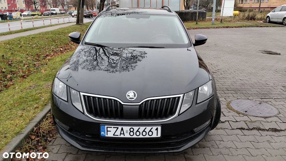 Skoda Octavia 2.0 TDI SCR Ambition - 2