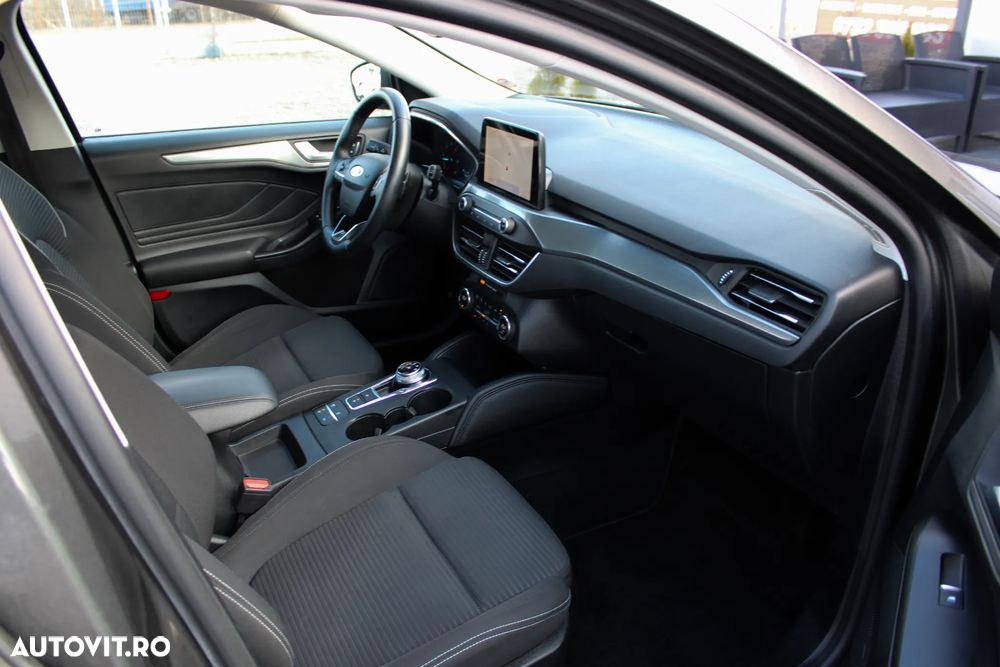 Ford Focus 1.5 EcoBlue Start-Stopp-System Aut. TITANIUM - 13