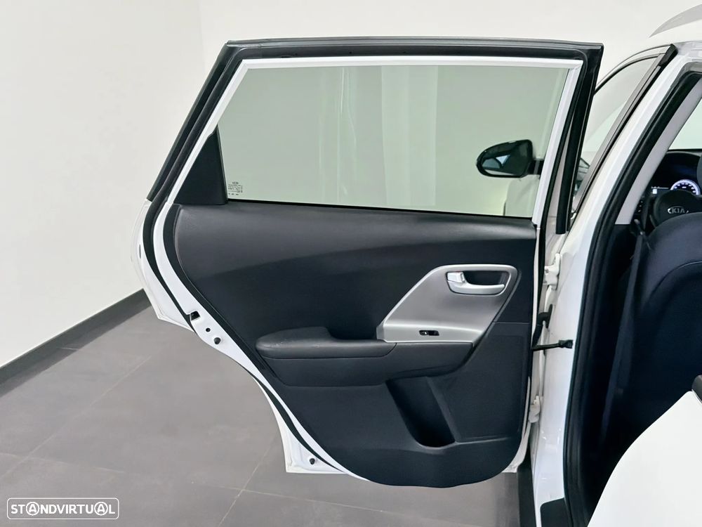 Kia Niro 1.6 GDi PHEV Urban - 40