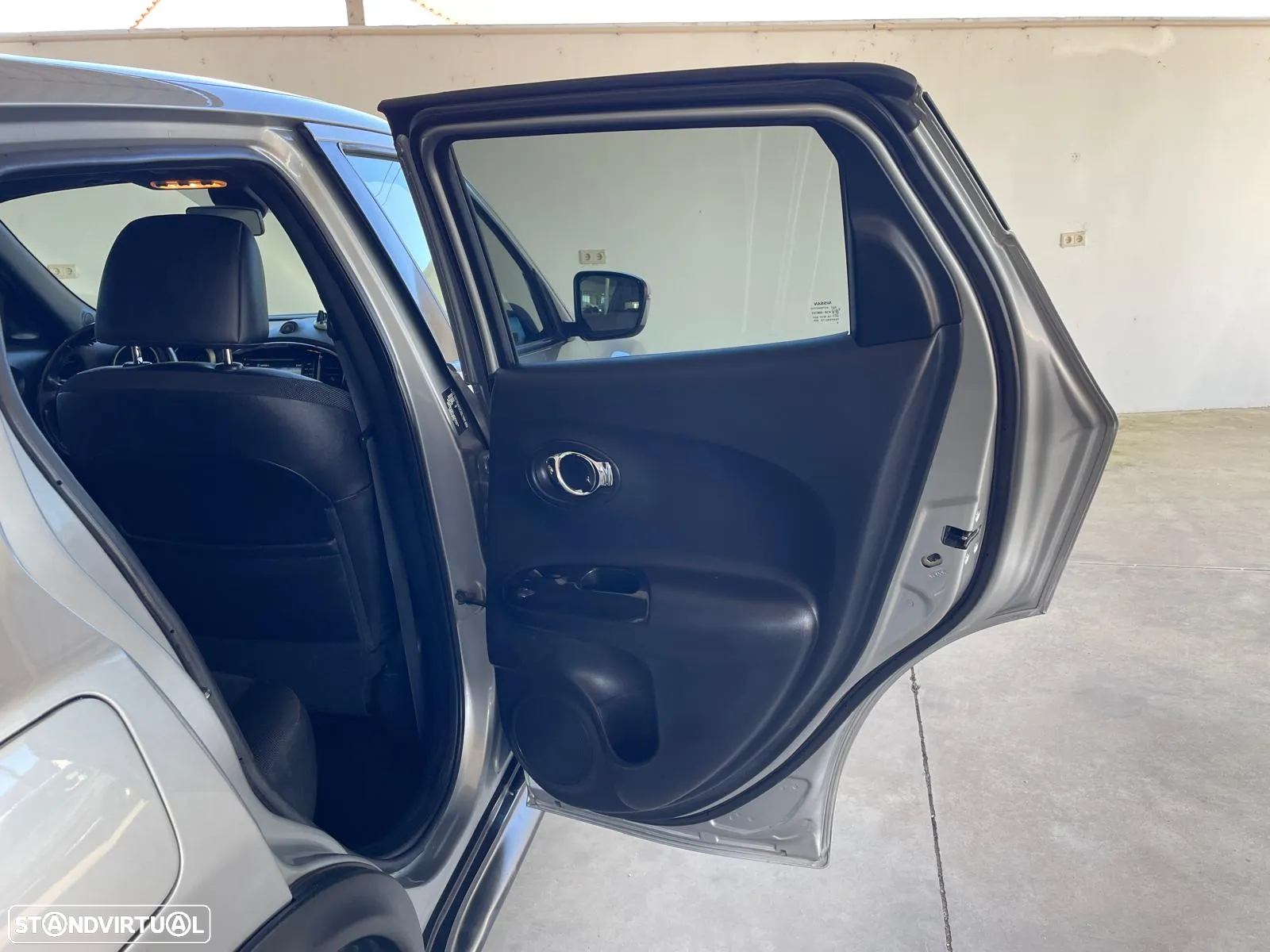 Nissan Juke 1.2 DIG-T Black Edition - 34