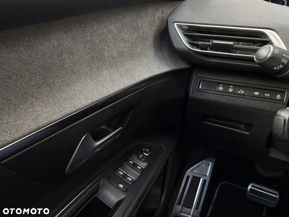 Peugeot 5008 - 14