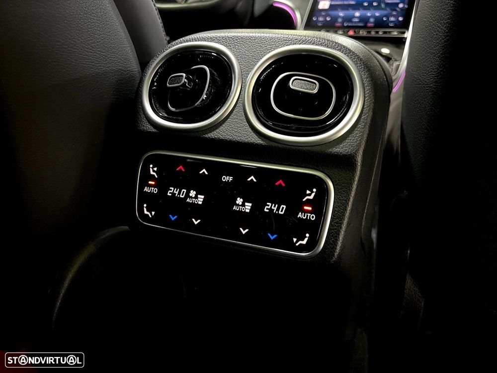 Mercedes-Benz C 300 e AMG Line - 48
