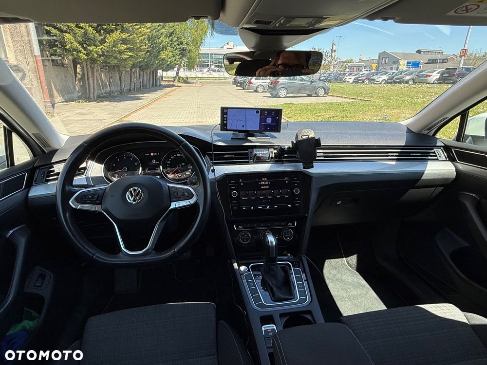 Volkswagen Passat 2.0 TSI Business DSG - 11