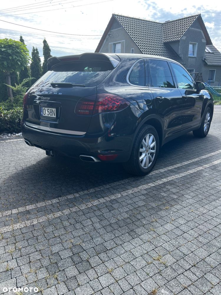 Porsche Cayenne Diesel Platinum Edition - 3