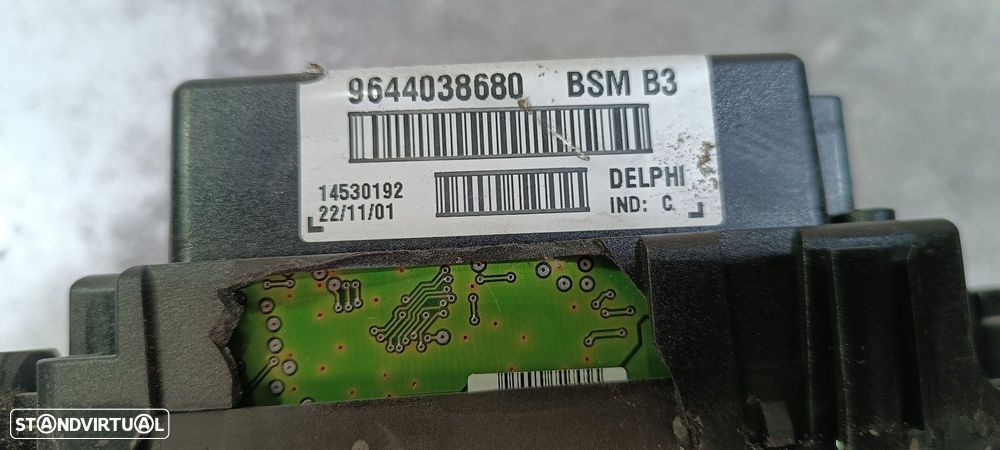 CAIXA RELÉS / FUSÍVEIS PEUGEOT 406 2002 - 3