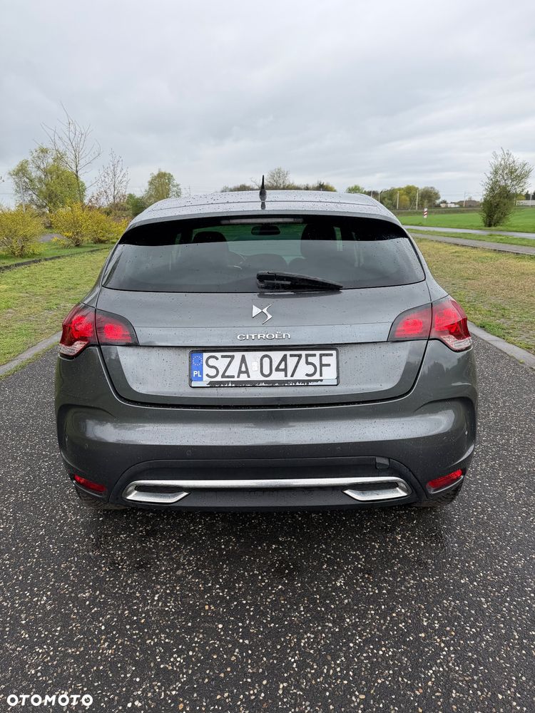 Citroën DS4 e-HDi 115 ETG6 SoChic - 7