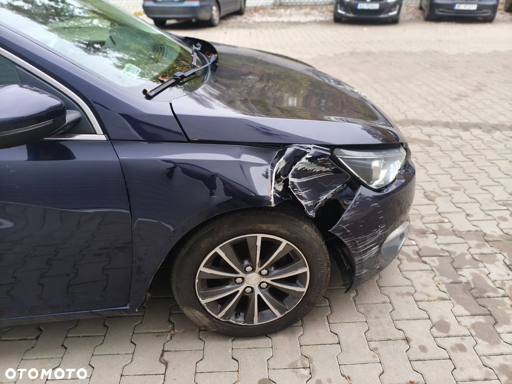 Peugeot 308 - 5
