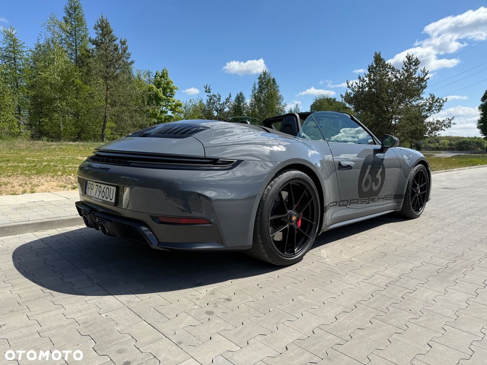 Porsche 911 - 23