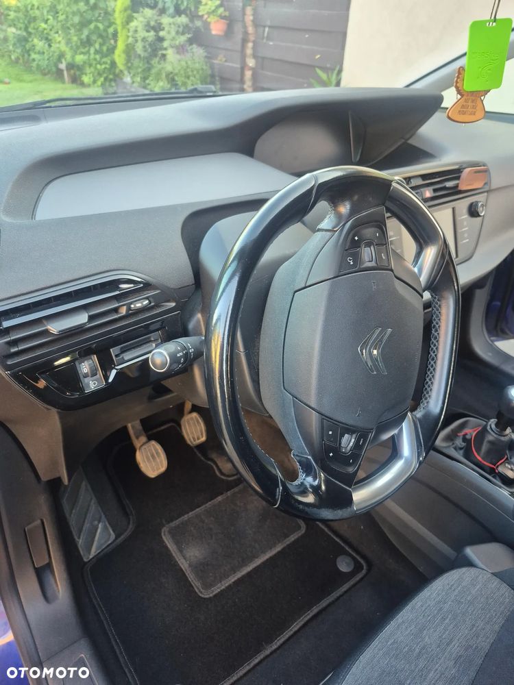 Citroën C4 Picasso - 10