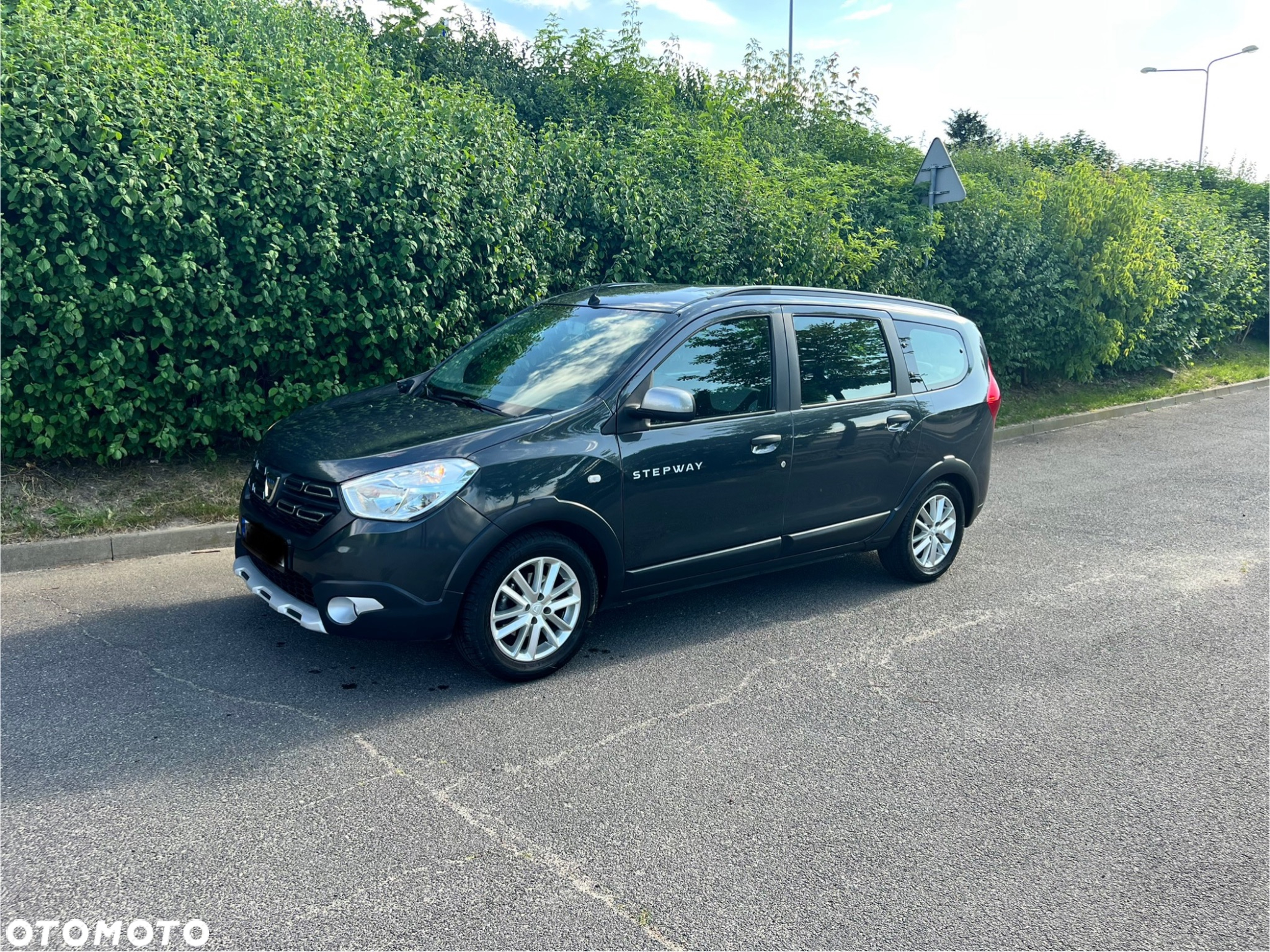 Dacia Lodgy 1.5 Blue dCi Stepway S&S EU6d - 6