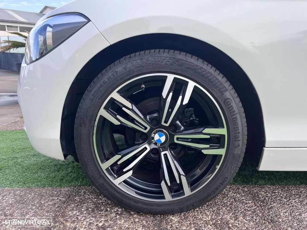 BMW 116 d Sport Line - 22