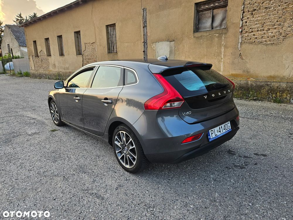 Volvo V40 D2 - 26