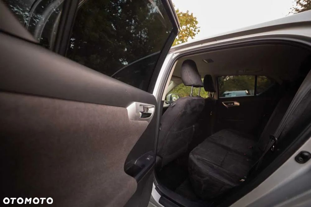 Lexus CT 200h Comfort - 24