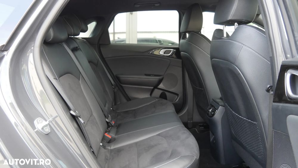 Kia Ceed - 20
