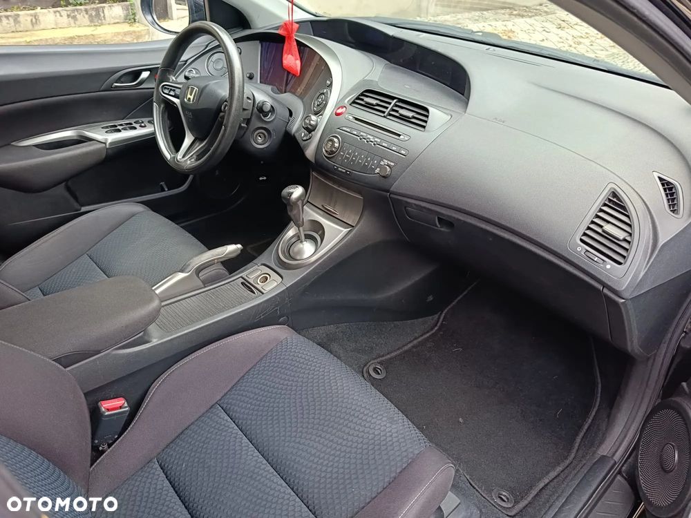 Honda Civic 1.8 Executive - 7