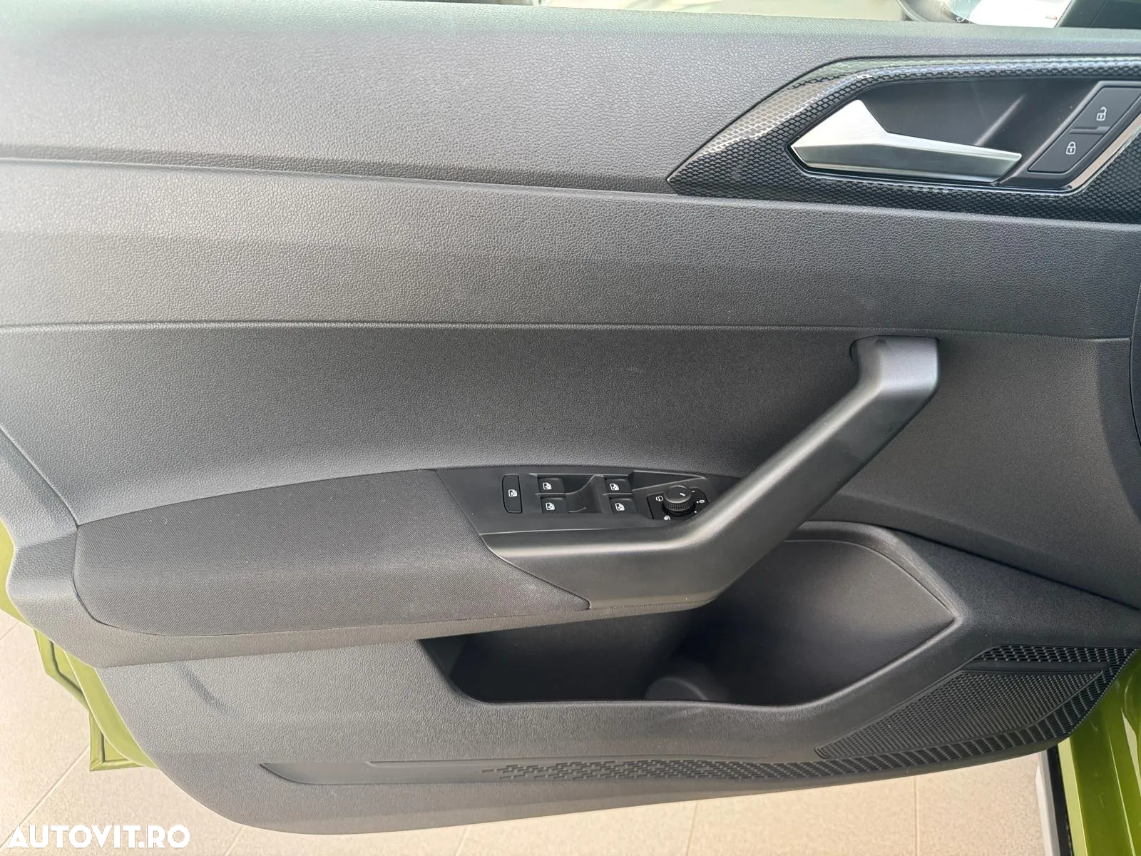 Volkswagen Taigo 1.0 TSI DSG Advanced - 6