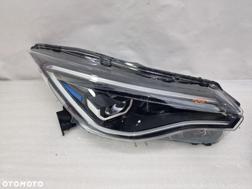 RENAULT ZOE LIFT LEWA / PRAWA LAMPA PRZEDNIA PRZÓD FULL LED PAKIET OŚMIU LAMP , NR 260100279R / 260102384R / 260609388R / 260602157R , NR AUKCJI LA742 - 9