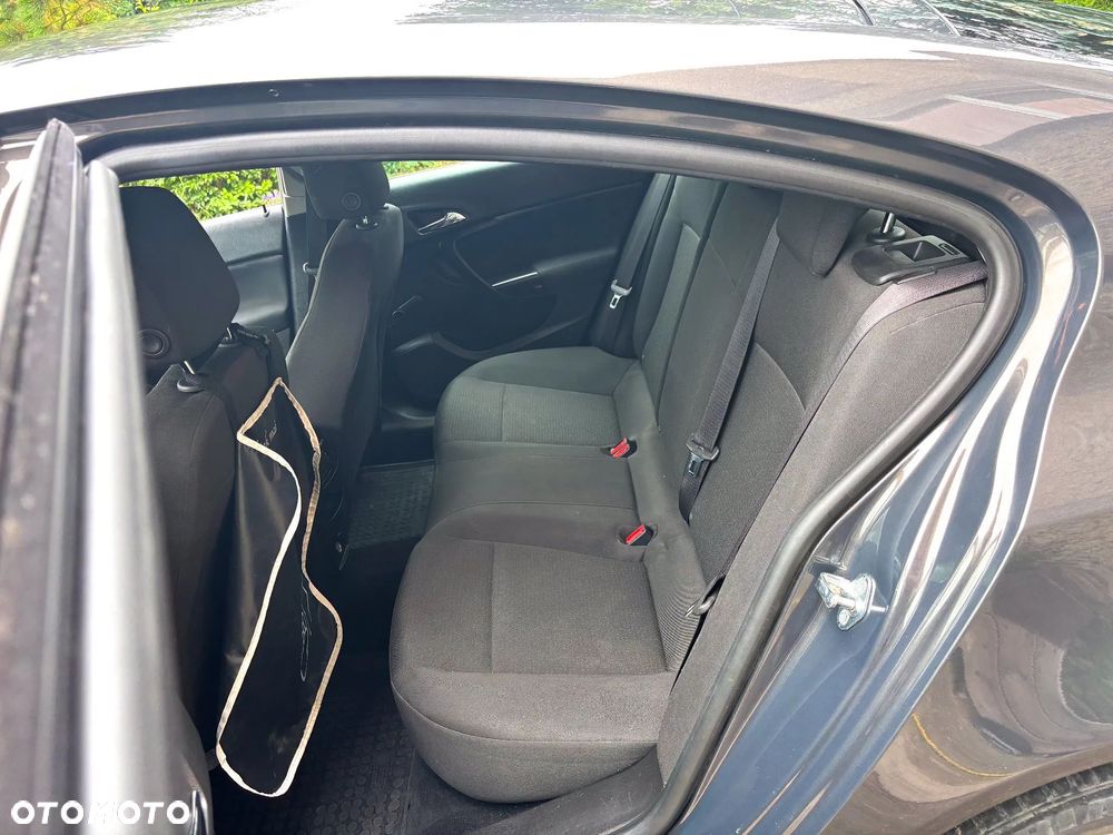 Opel Insignia 1.4 T Active S&S - 6