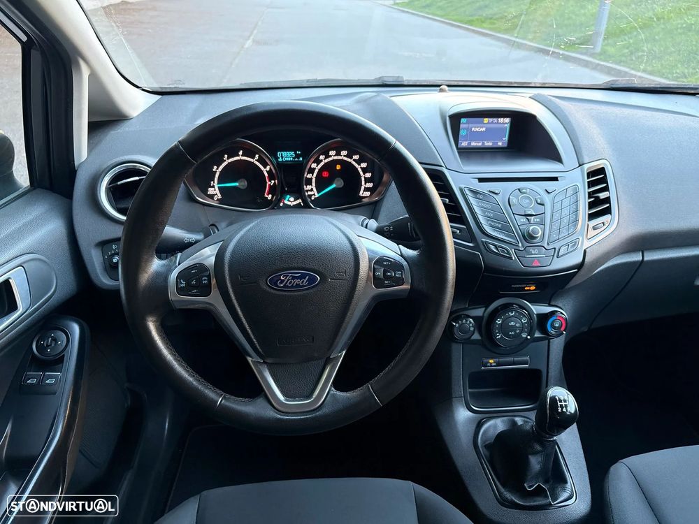 Ford Fiesta 1.0 Ti-VCT Titanium - 12