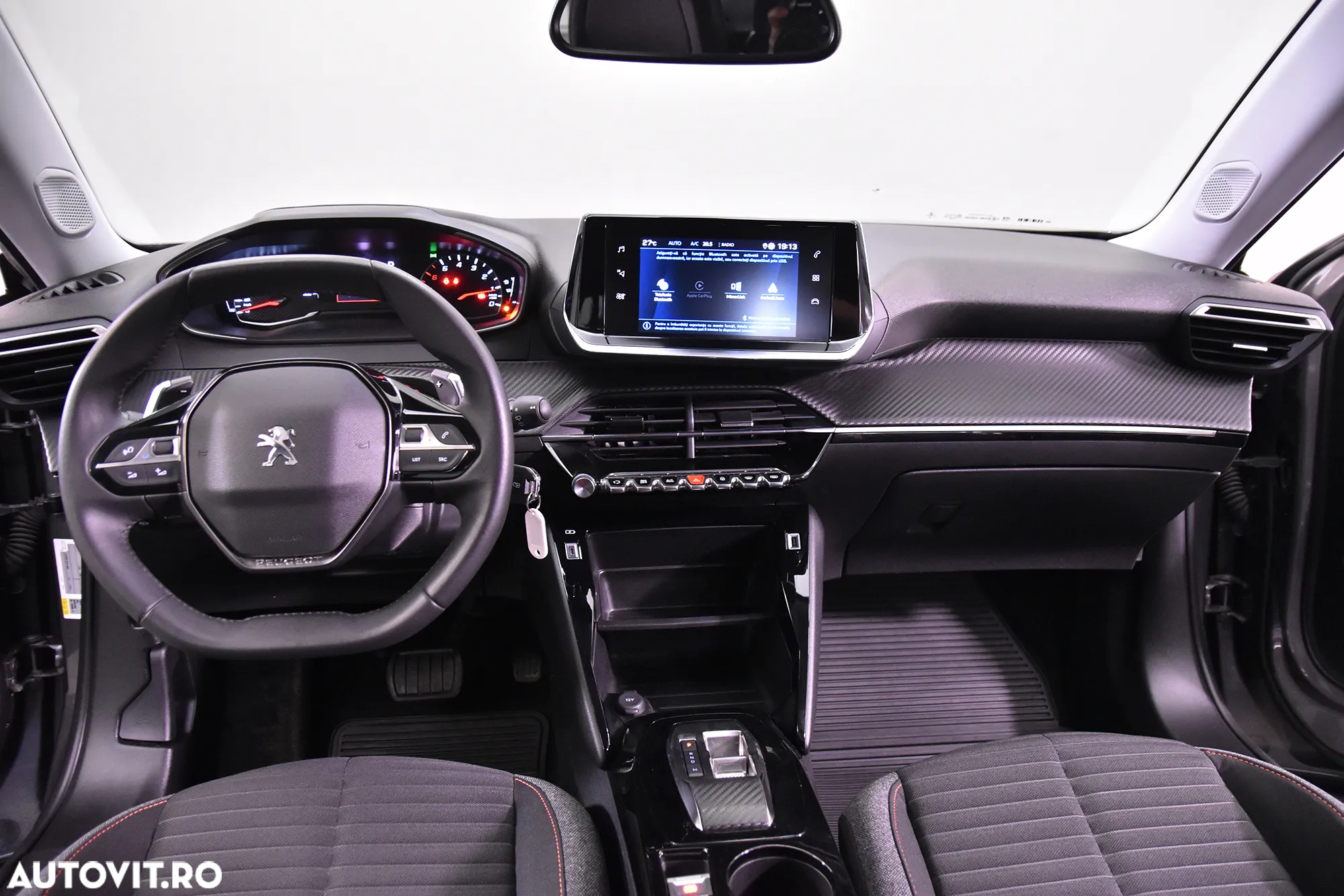 Peugeot 2008 - 9
