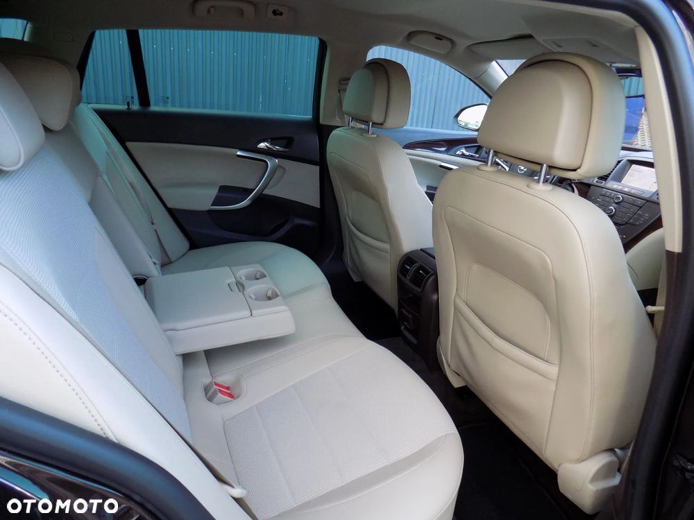 Opel Insignia 2.0 CDTI Cosmo - 27