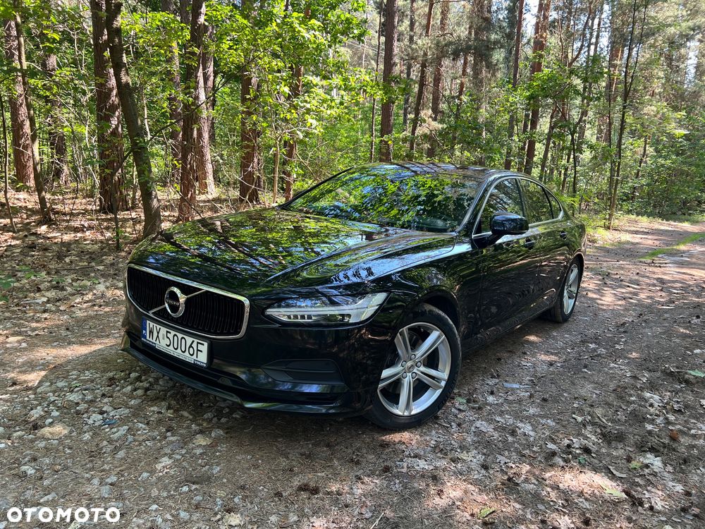 Volvo S90 D4 Momentum - 1