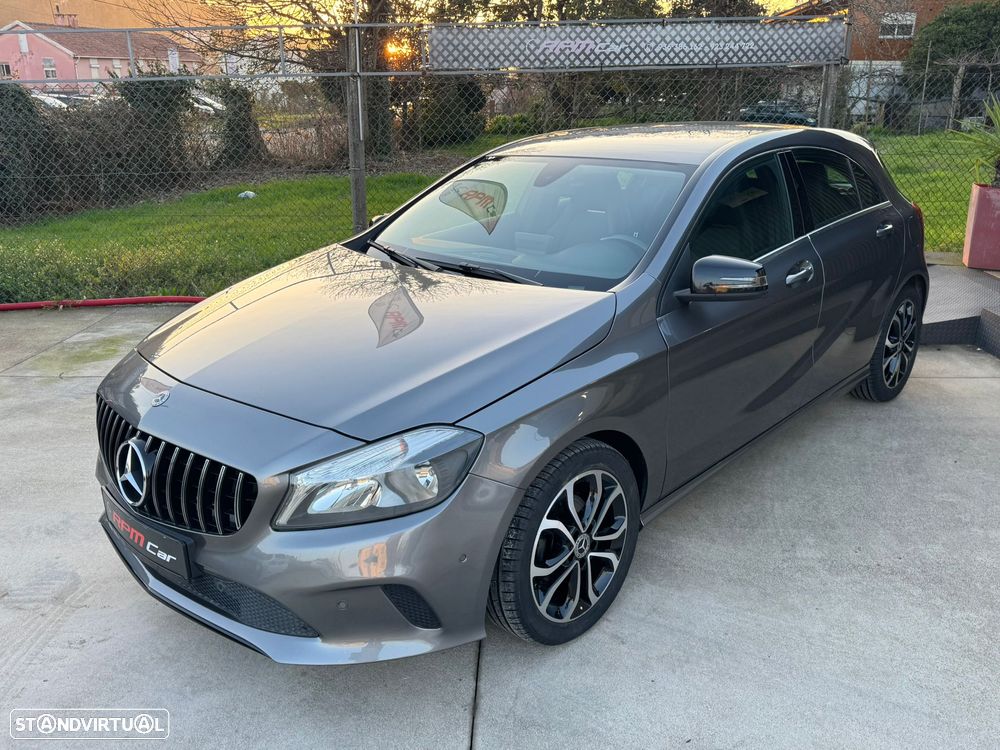 Mercedes-Benz A 180 d 7G-DCT Urban - 1
