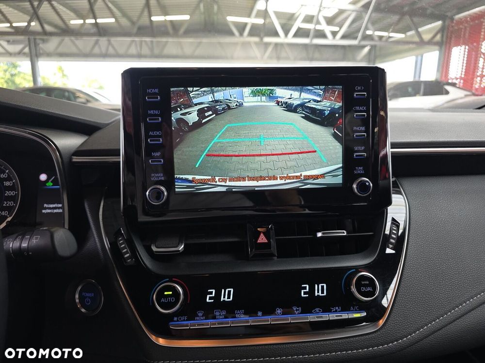 Toyota Corolla 1.8 Hybrid Comfort - 20
