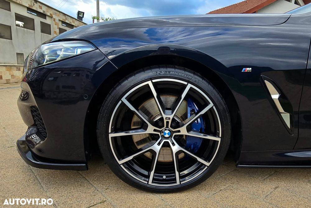 BMW Seria 8 - 15
