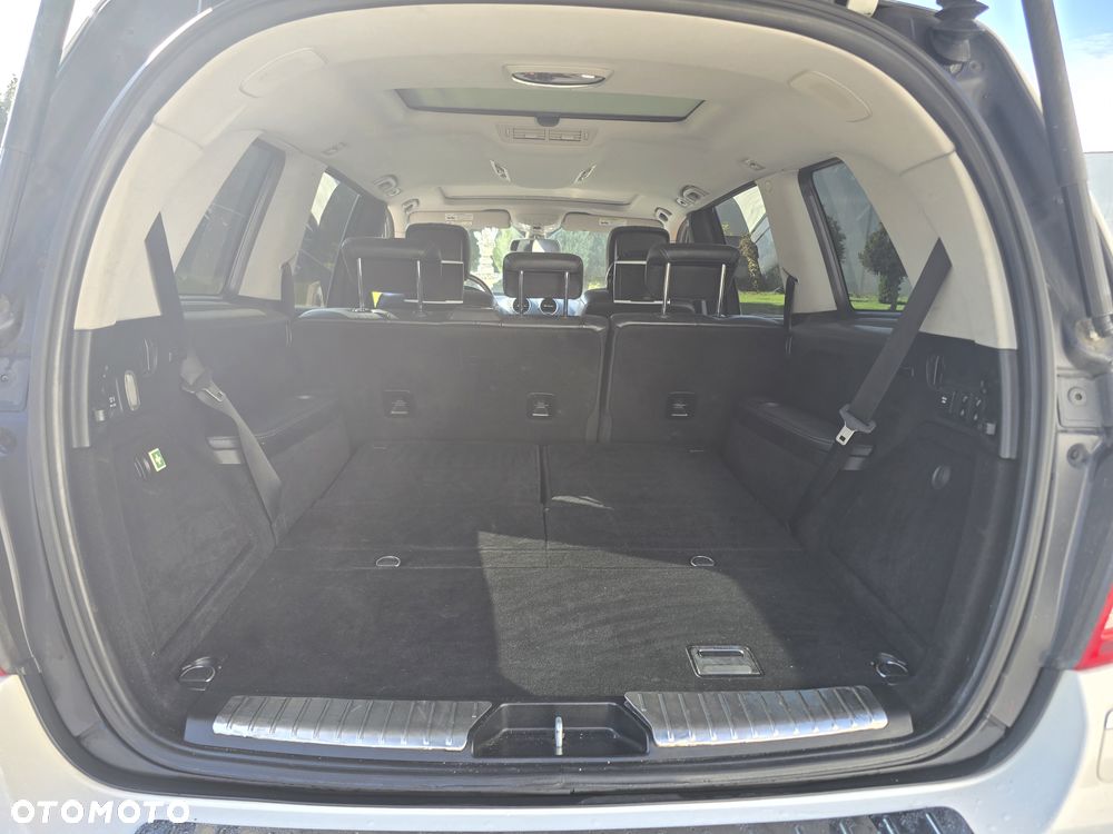 Mercedes-Benz GL 500 - 27