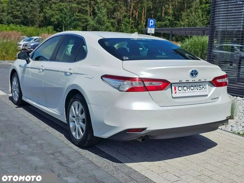Toyota Camry 2.5 Hybrid Prestige CVT - 8