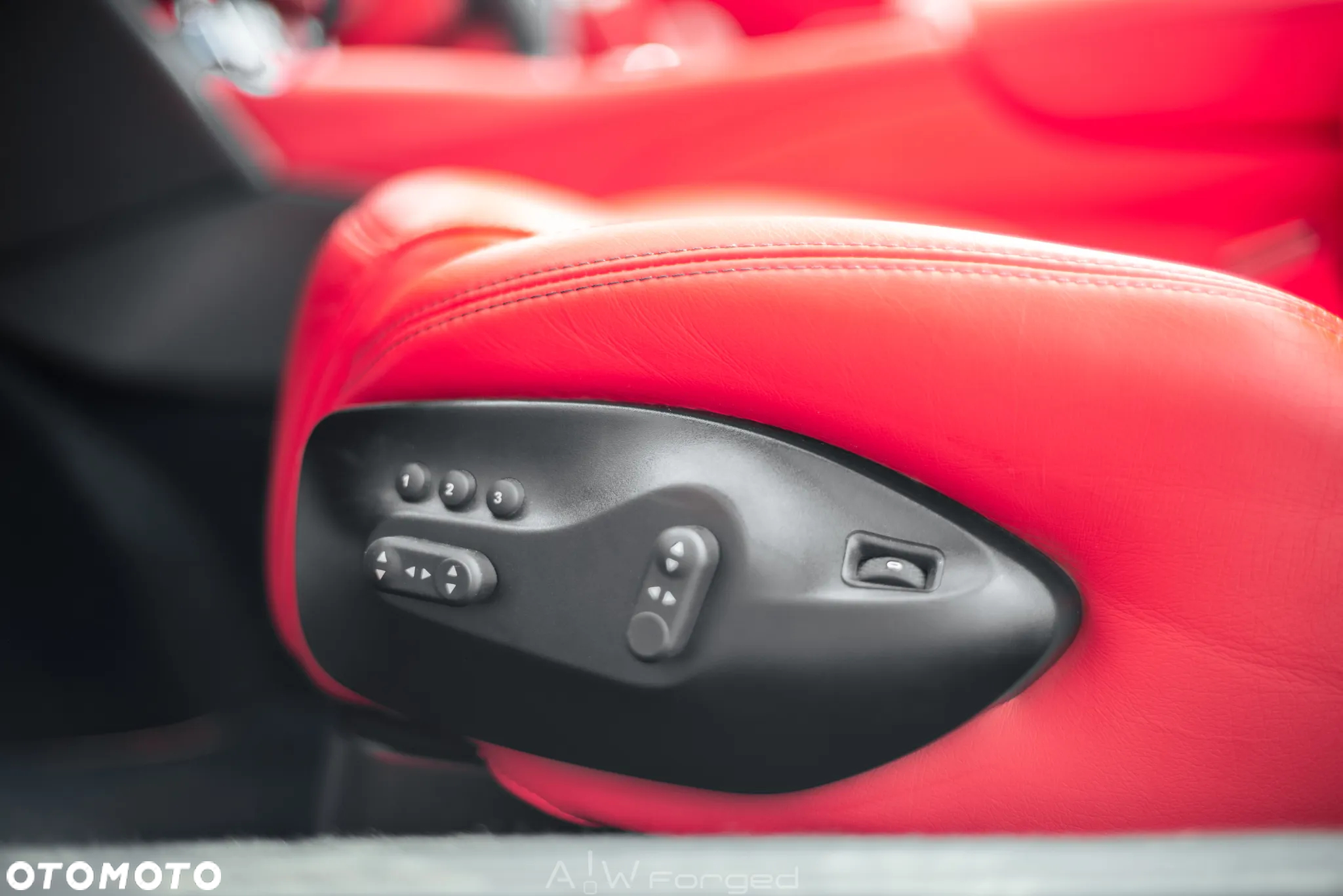 Maserati GranTurismo S Automat - 27