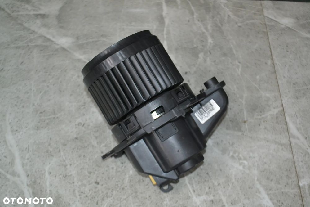 RENAULT CLIO II CAPTUR WENTYLATOR NAWIEWU OGRZEWANIA WNĘTRZA KLIMATYZACJI 5P3730000 - 2