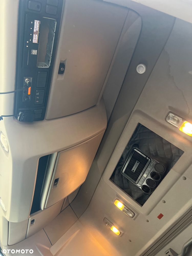 DAF XF 106.480 / AUTOMAT / LAMPY LED / NOWE TACHO / 2 ZBIORNIKI / 2017 ROK !! - 24