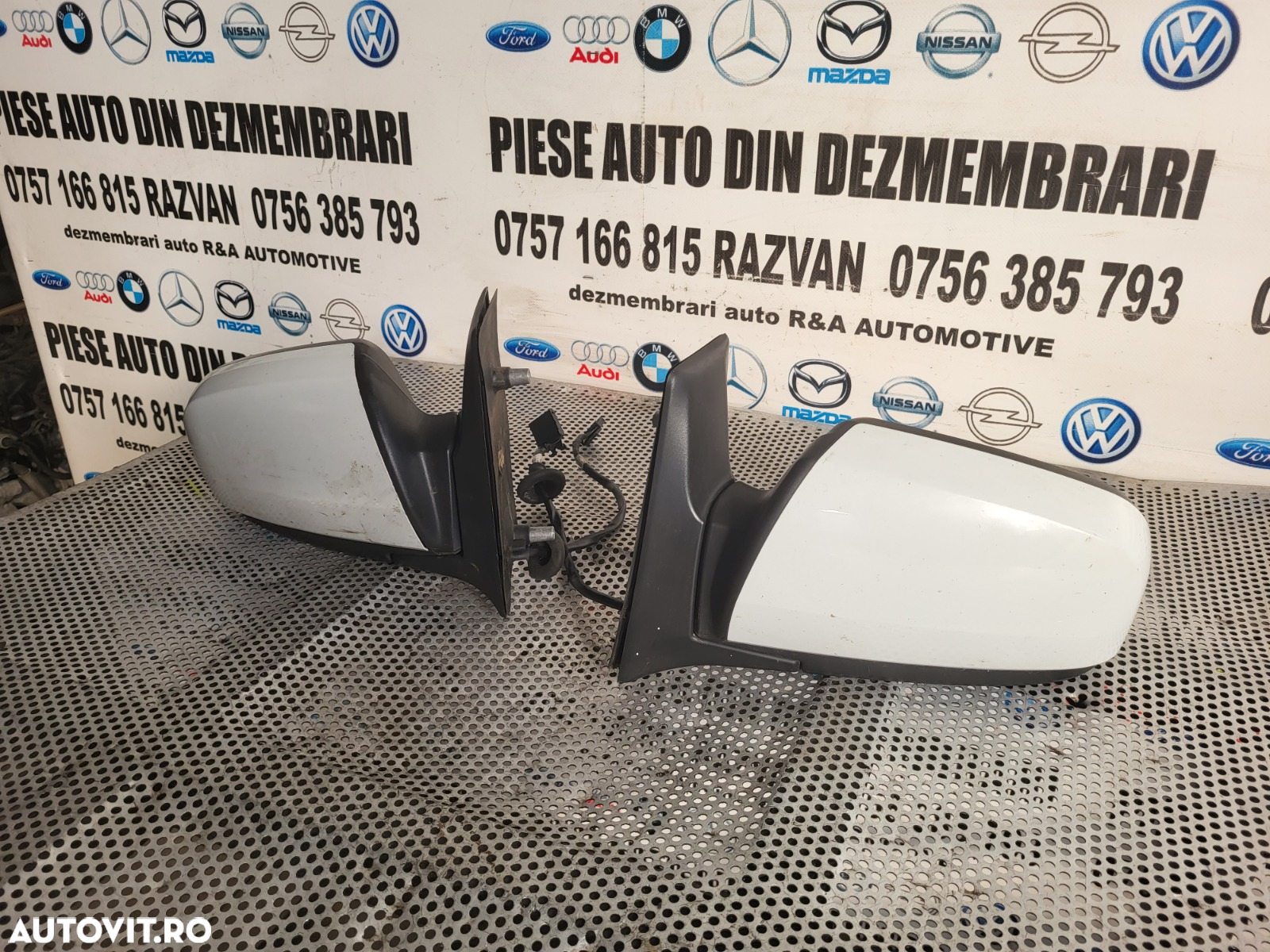 Oglinzi Oglinda Stanga Dreapta Opel Zafira B Facelift VOLAN DREAPTA Electrice Incalzite Dezmembrez - 4