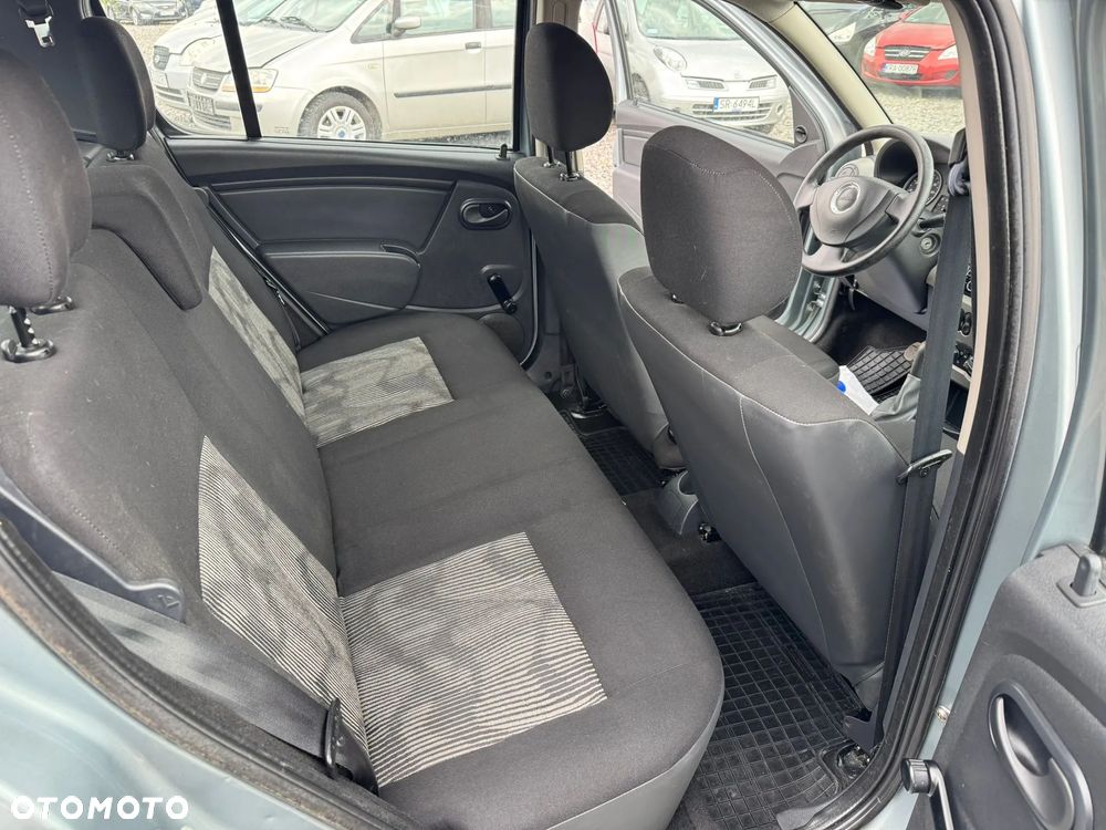 Dacia Sandero 1.4 Laureate - 11