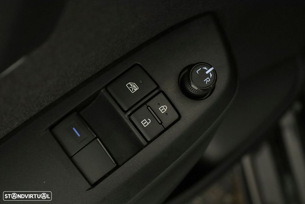 Toyota Yaris 1.0 VVT-i Comfort Plus - 18