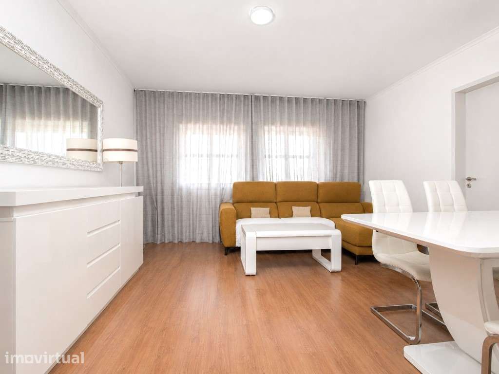 Apartamento, 4 quartos, Lisboa, Santa Clara - Grande imagem: 2/20