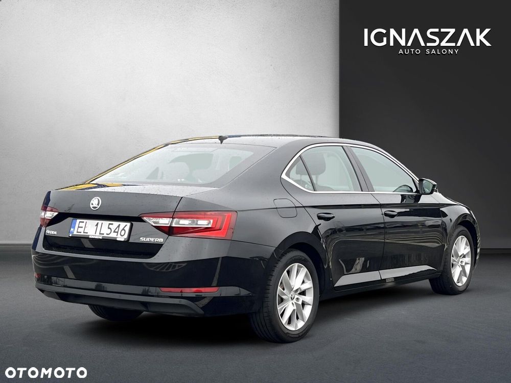 Skoda Superb 2.0 TDI Ambition - 5