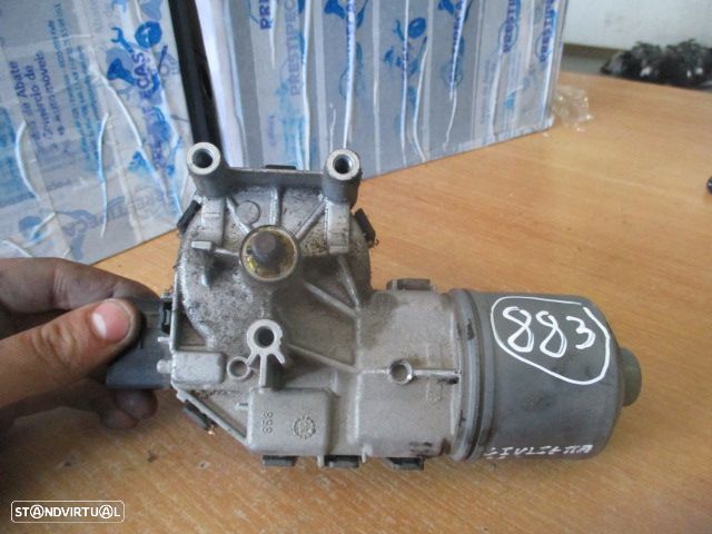 Motor Limpa Vidros Frente 0390243019 ALFA ROMEO GIULIETTA 2011 FRT Bosch - 1