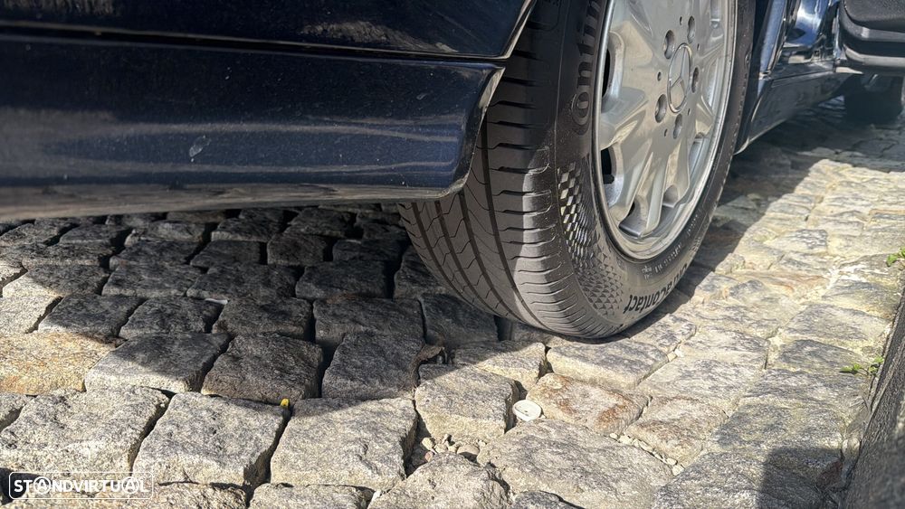 Mercedes-Benz C 180 Elegance - 2