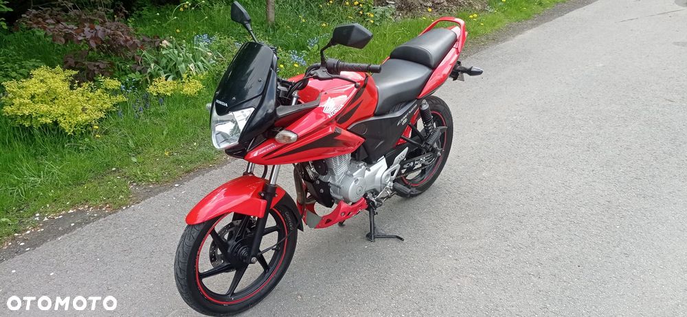 Honda CBF - 2